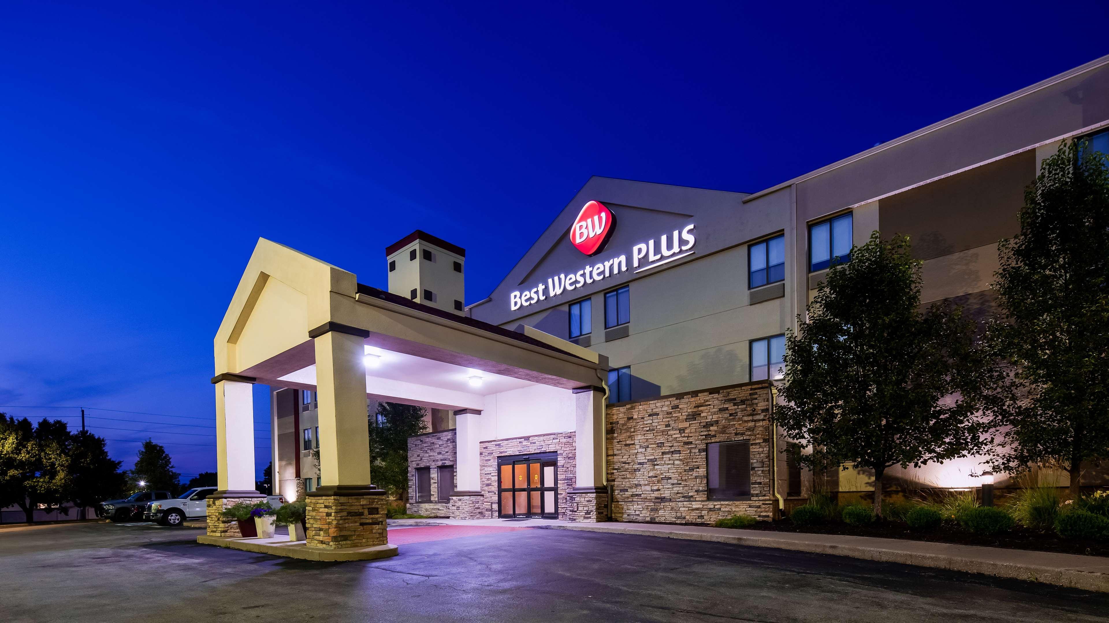 Best Western Plus Lee's Summit Hotel&Suites Extérieur photo